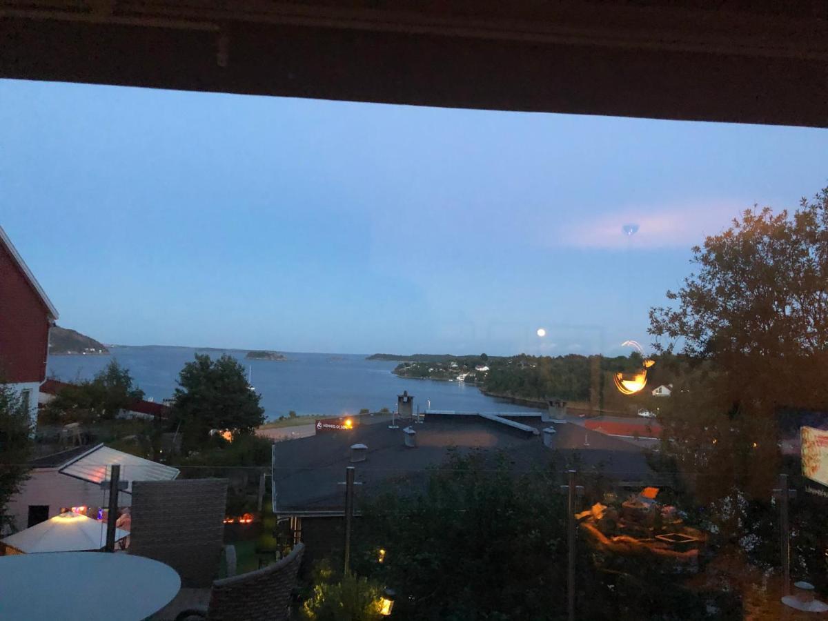Апартаменти Aid Og Svein' S Sentrumsnaere Panorama Hjem Крістіансанн Екстер'єр фото